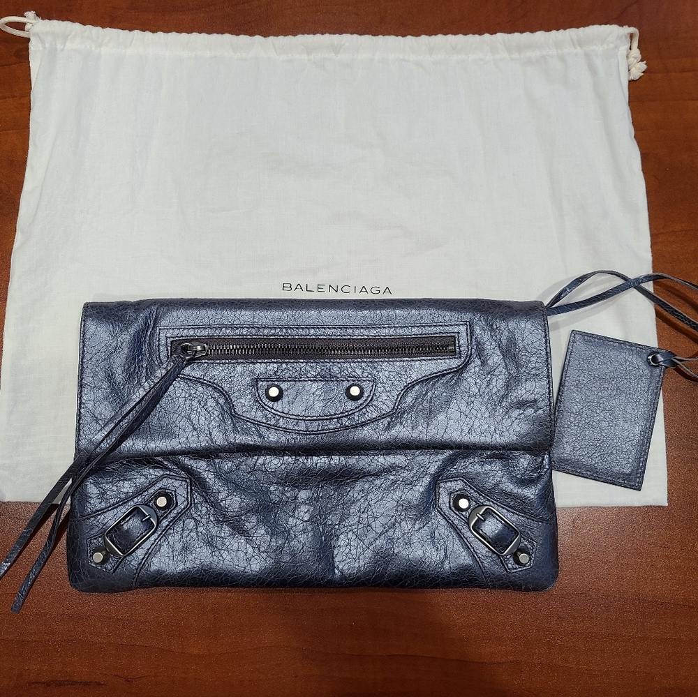 Preowned Auth Balenciaga ✉ Clutch metallic gray